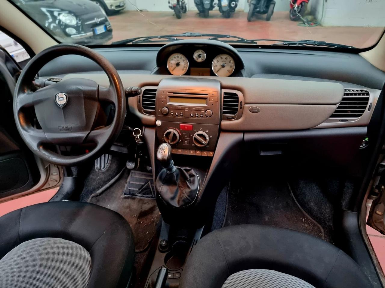 Lancia Ypsilon 1.2 Benzina ADATTA A NEOPATENTATI