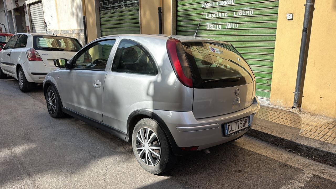 Opel Corsa 1.3 16V CDTI cat 3 porte Enjoy
