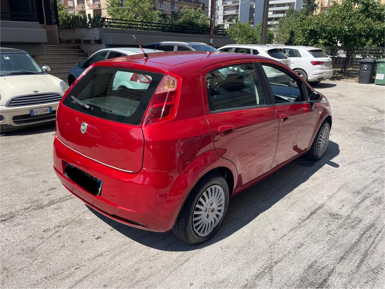 Fiat Grande Punto Grande Punto 1.3 MJT 75 CV 5 porte Dynamic