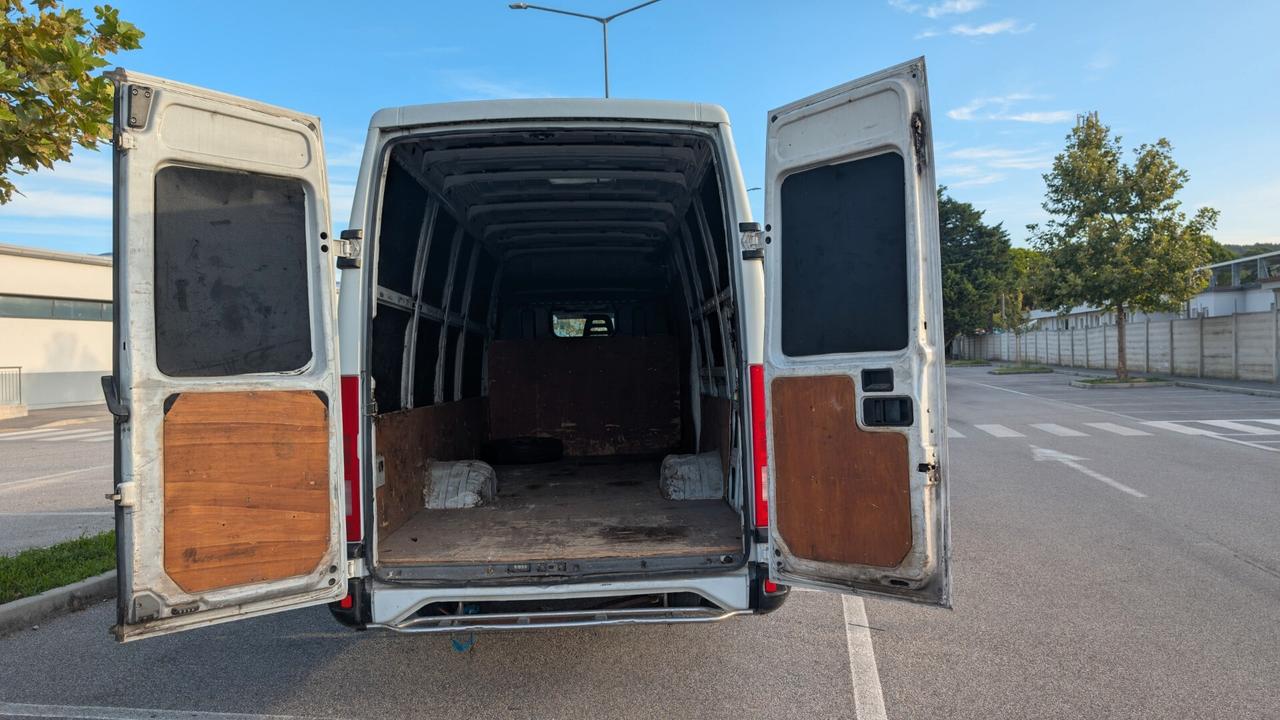 Iveco Daily 2.8 patente B