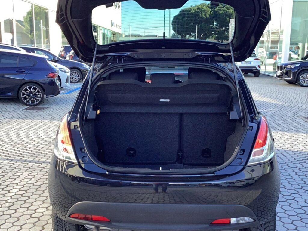 Lancia Ypsilon 5 Porte 1.2 Elefantino