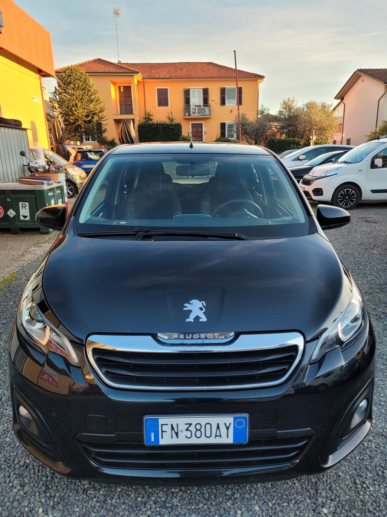 Peugeot 108 BENZ 40000 KM NEOPATENTATI