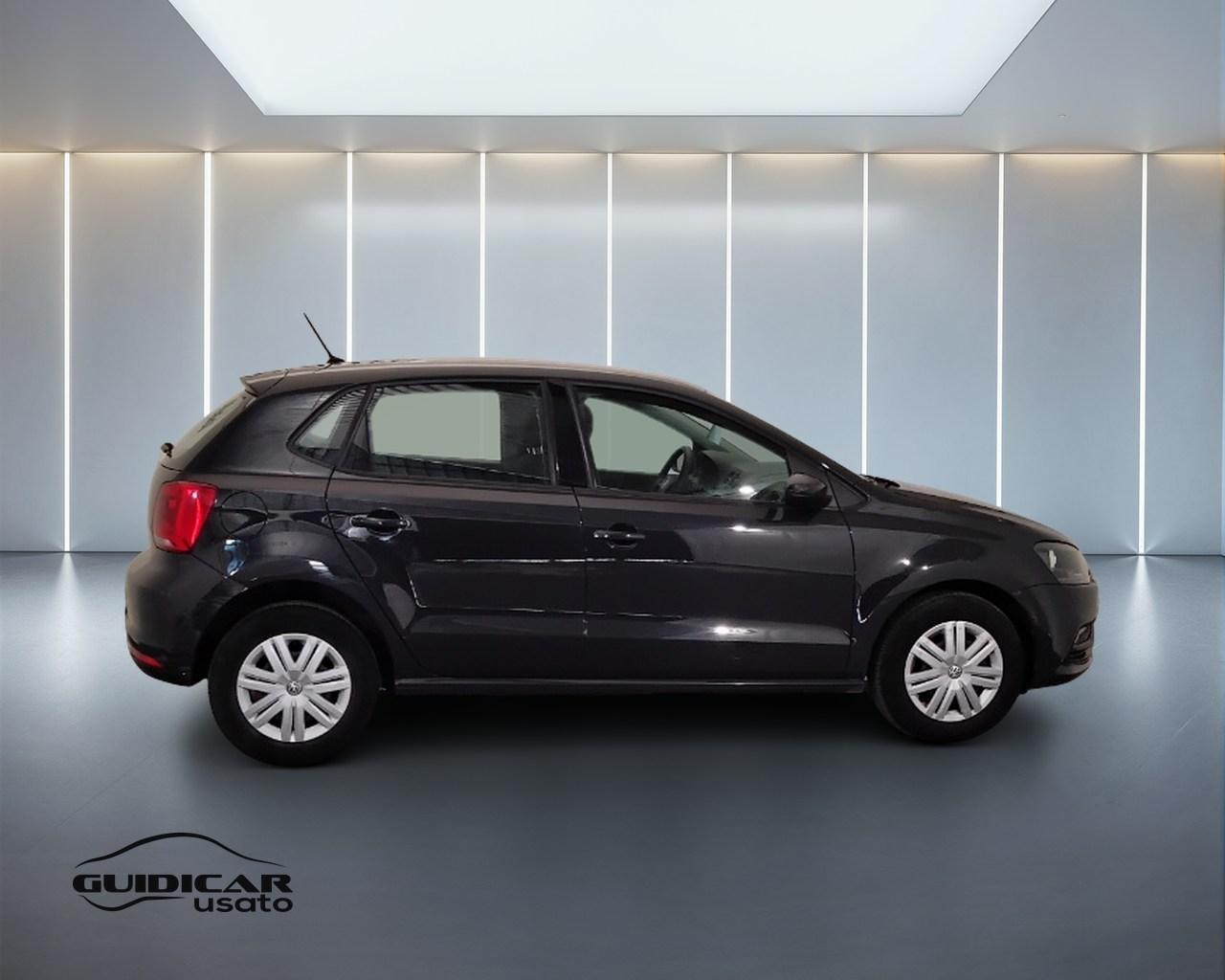 VOLKSWAGEN Polo V 2014 - Polo 5p 1.0 mpi Trendline 60cv
