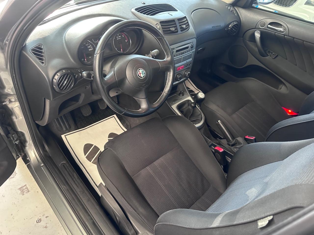 Alfa Romeo 147 1.9 JTD (120) 5 porte Progression