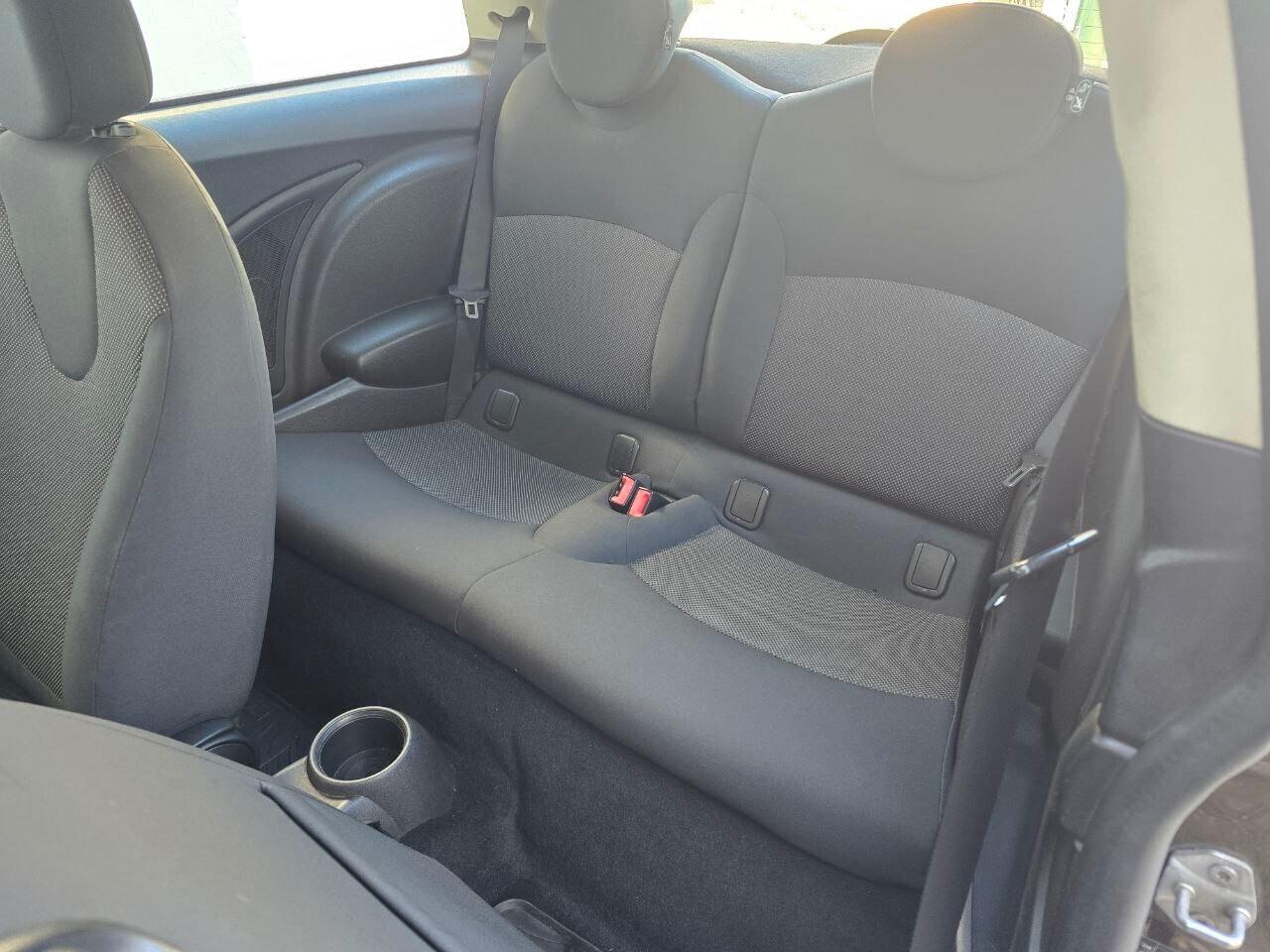 Mini 1.6 16V Cooper D