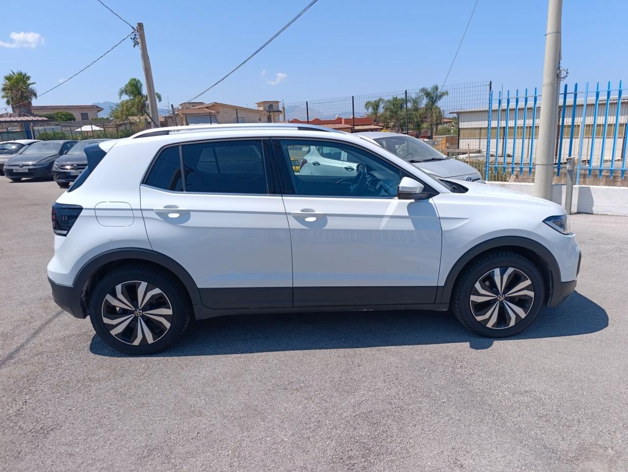 Volkswagen T-Cross 1.0 TSI 110 CV 2023