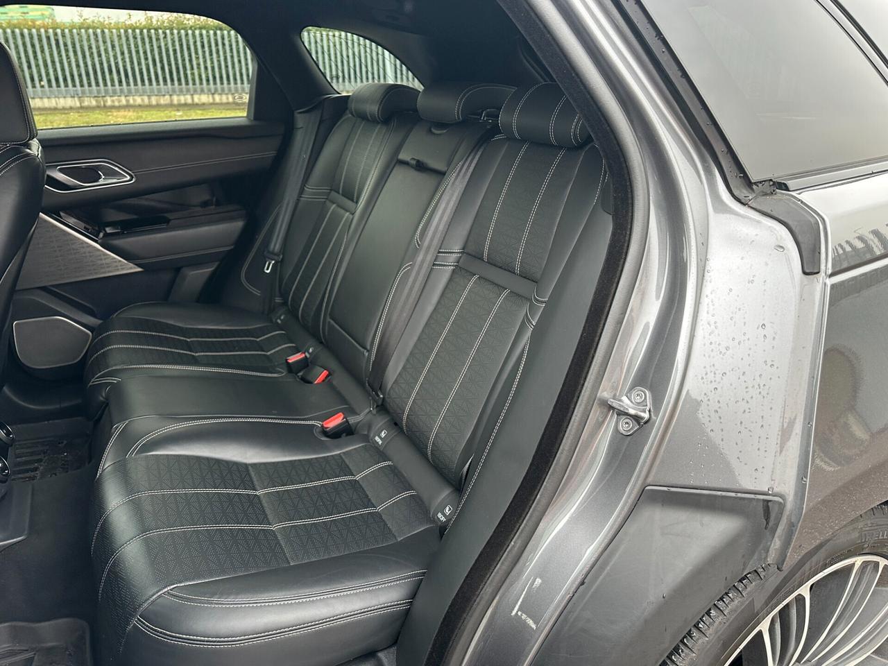 Land Rover Range Velar 3.0 V6 SD6 300 CV R-Dynamic HSE