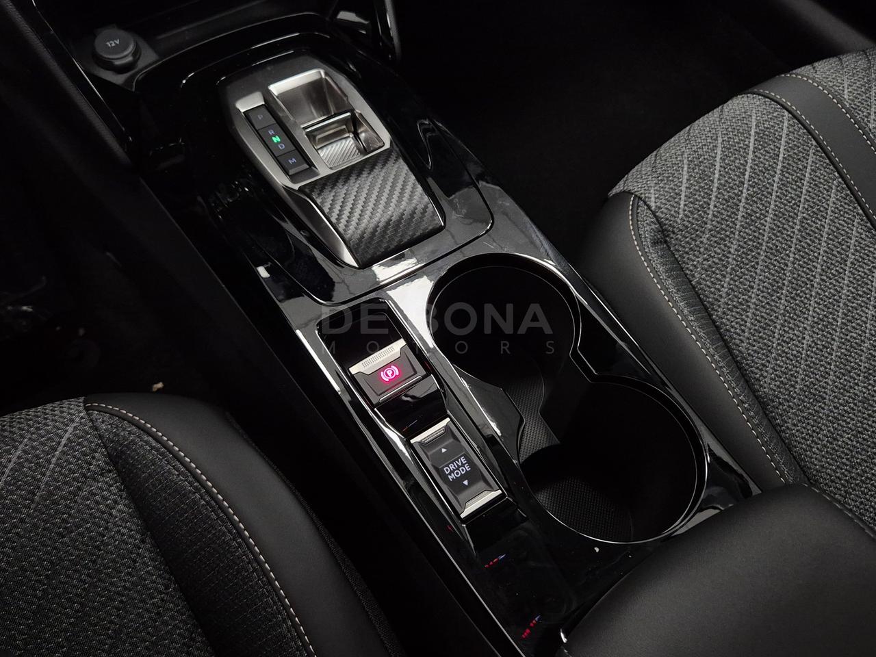 Peugeot 208 1.2 hybrid allure 110cv e-dcs 6