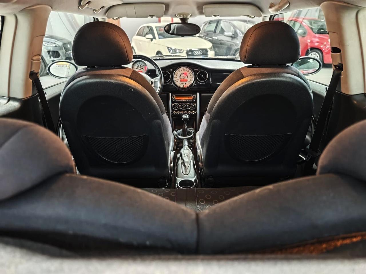 Mini One Benzina Neopatentati