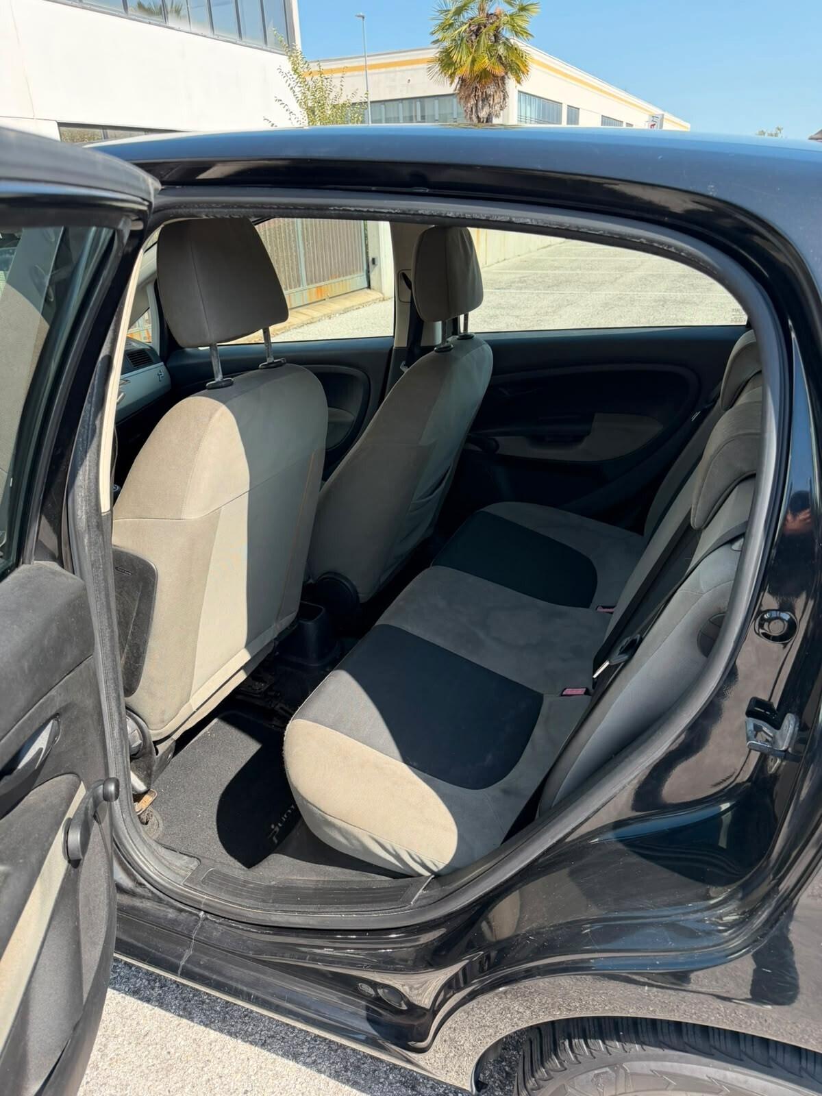 FIAT GRANDE PUNTO 1.2 GPL FINO 2028 - NEOPATENTE