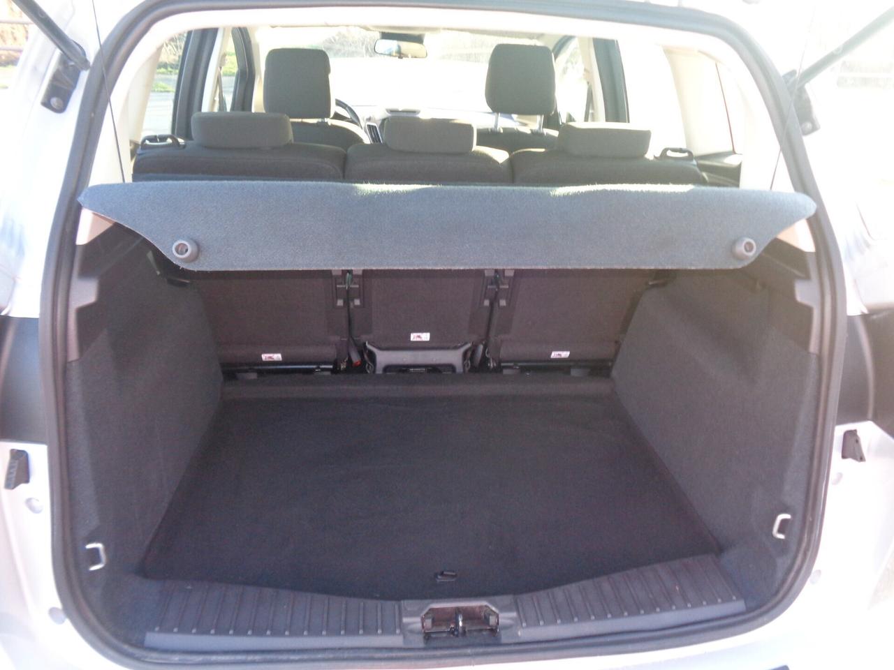 Ford C-Max 1.5 TDCi 95CV full da vetrina