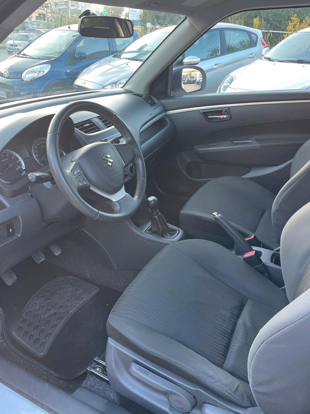 Suzuki Swift "Finanziabile Senza Busta Paga"