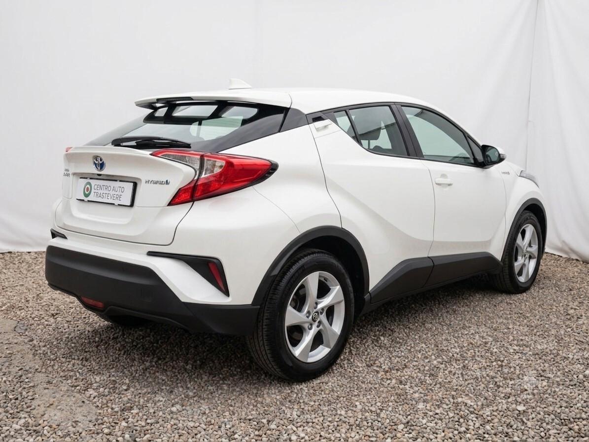 Toyota C-HR 1.8 Hybrid E-CVT Business