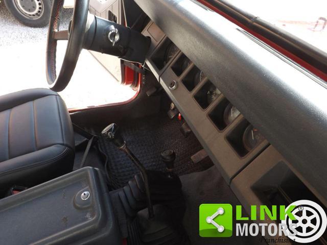 JEEP Wrangler 2.5 Laredo in ordine di carrozzeria e meccanica