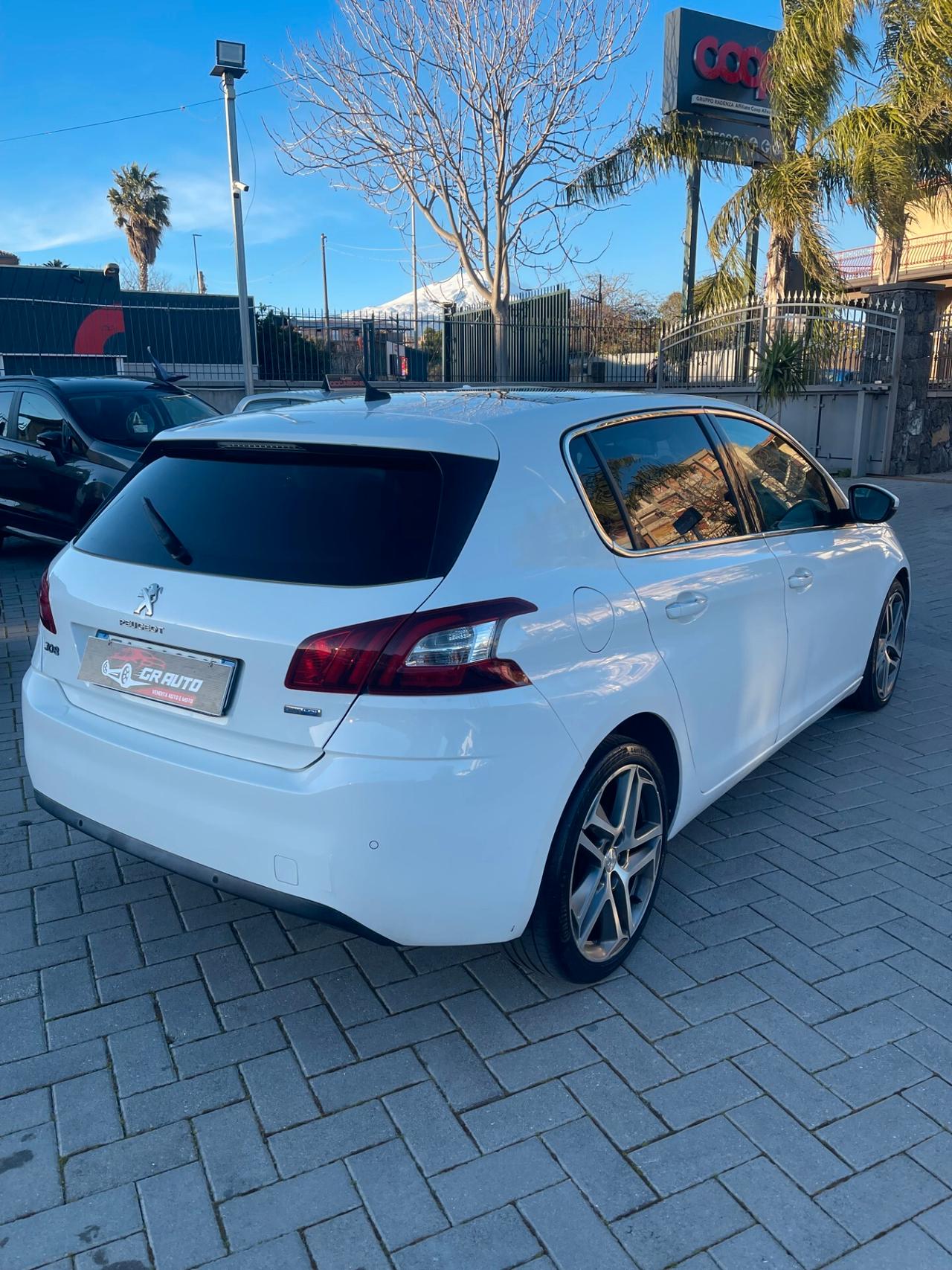 Peugeot 308 BlueHDi 120 S&S Allure Automatica