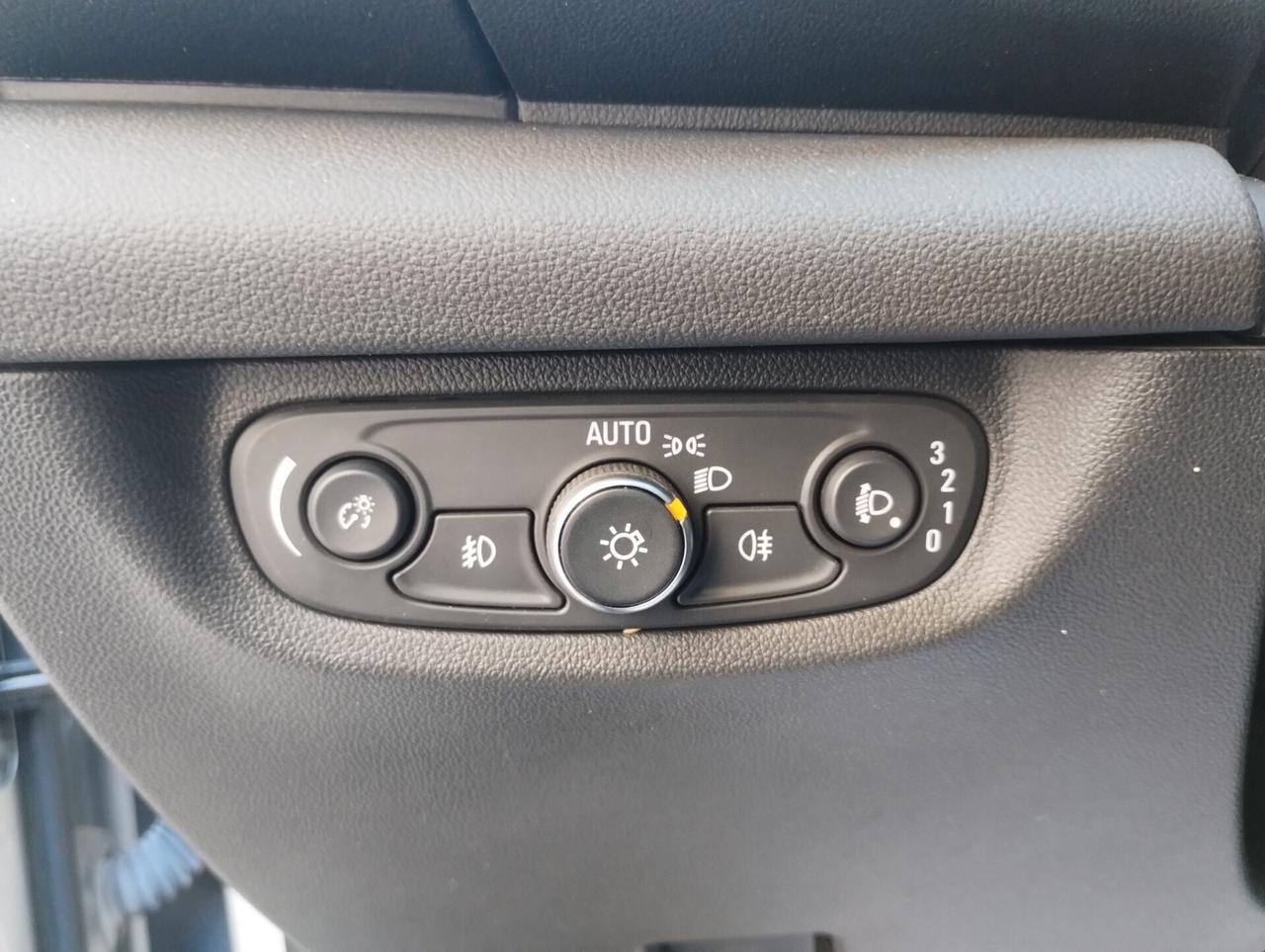 OPEL INSIGNIA 1.6 CDTI 136 CV - CAMBIO AUTOMATICO - ANNO 2019