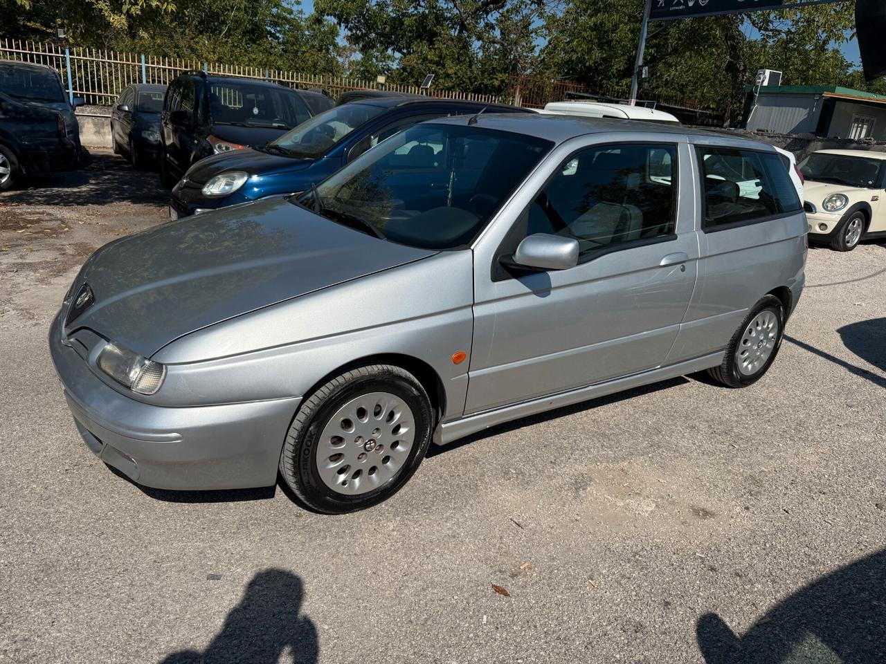 Alfa Romeo 145 1.9 JTD - 130 mila km - ASI