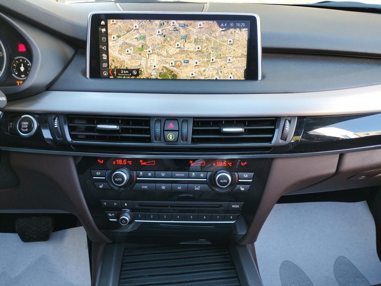 BMW X5 M M50d auto * FULL OPTIONAL * IVA ESPOSTA *
