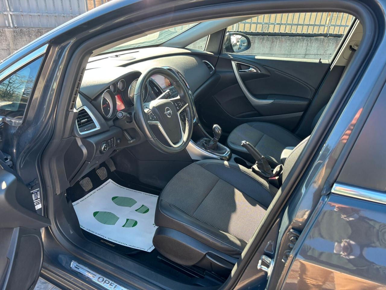 Opel Astra 1.7 CDTI 110CV Sports Tourer Cosmo