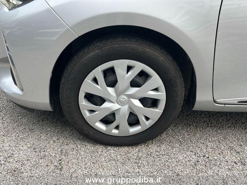 Toyota Yaris III 2017 5p Benzina 5p 1.5h Active my18