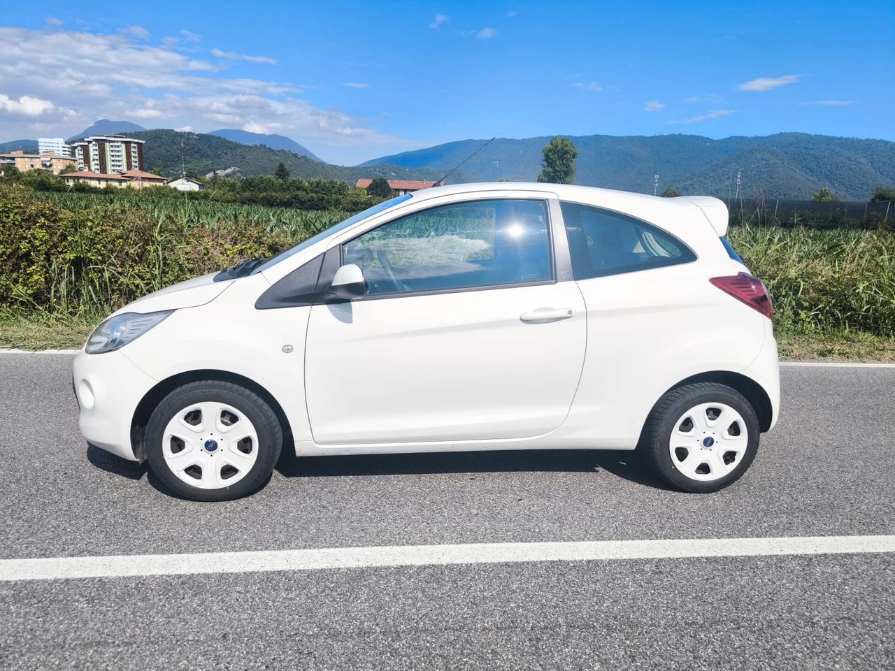 FORD KA 1.2 TITANIUM "OK PER NEOPATENTATI"