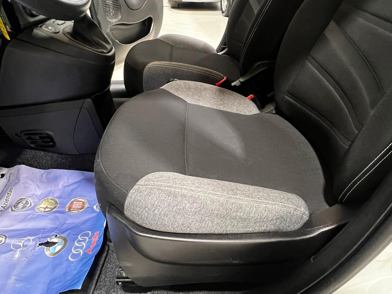 Fiat Panda 1.0 GSE S&S Hybrid Street Van 4 posti