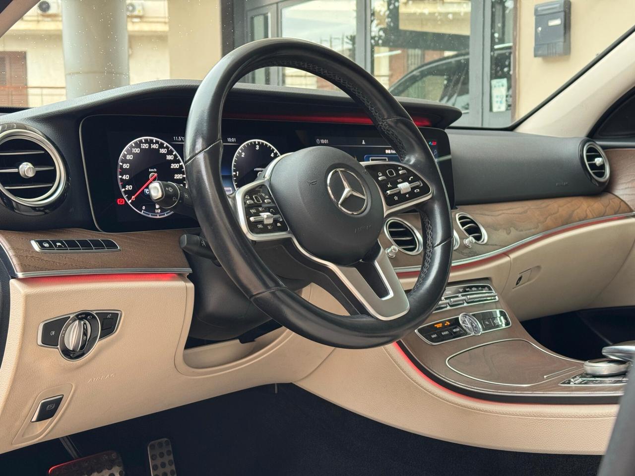 Mercedes-benz E 220 d 4Matic Auto Premium 194 cv