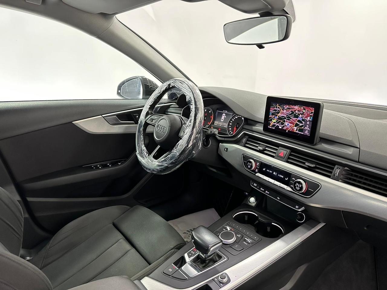 Audi A4 Avant 2.0 TDI 122 CV S tronic-TAGLIANDATA-2017