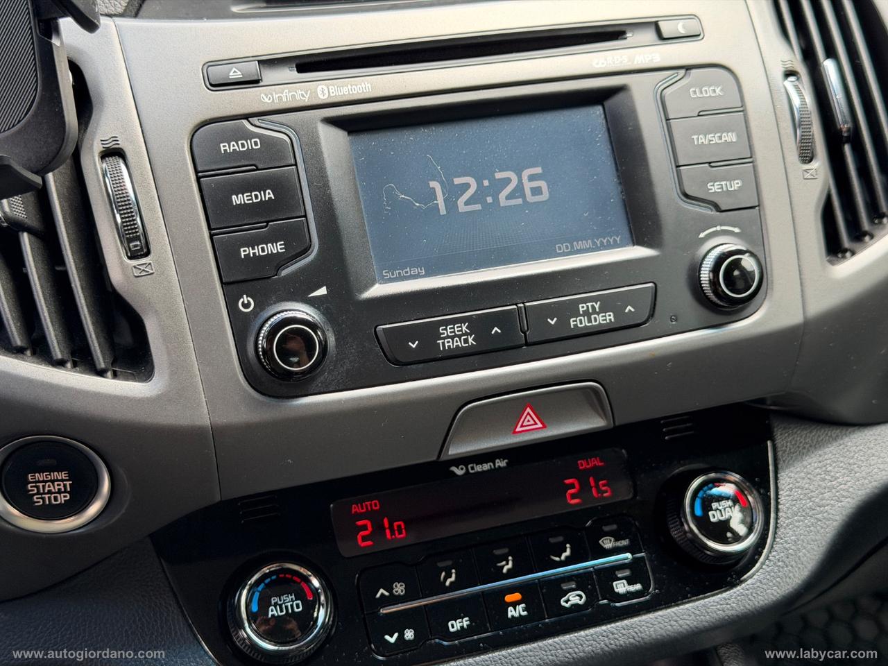 KIA Sportage 2.0 CRDI AWD REBEL GANCIO TRAINO - 4X4