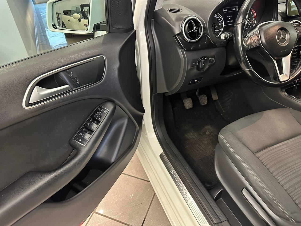 Mercedes-benz B 180 B 180 CDI Premium