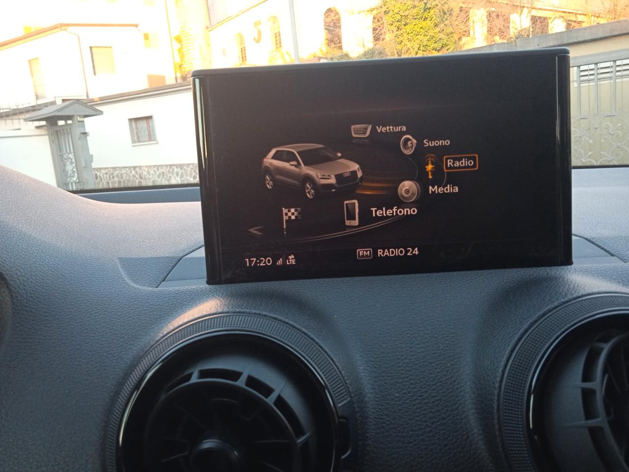 Audi Q2 30 TDI S tronic Admired