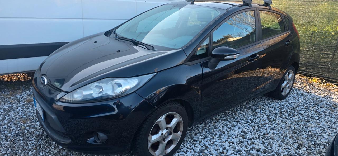 Ford Fiesta 1.4 TDCi 5p. Titanium