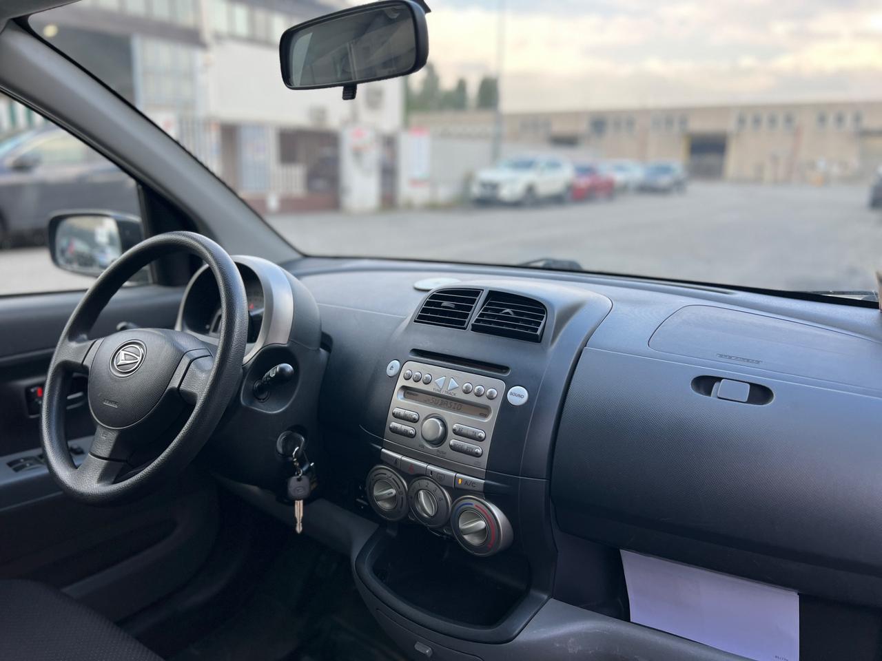 Daihatsu Sirion 1.0 12V Mio
