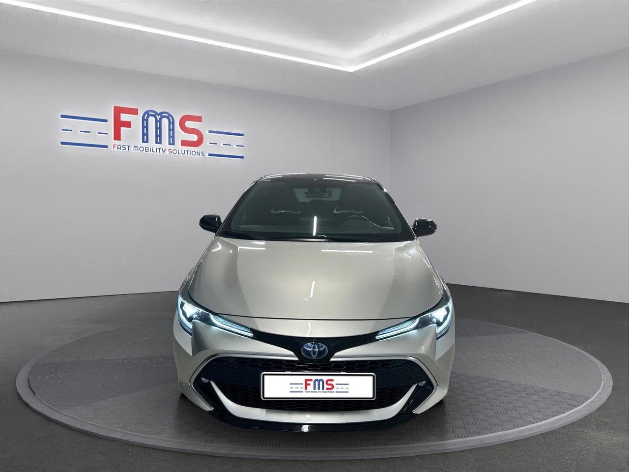 Toyota Corolla 2.0h Lounge cvt