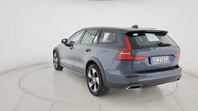 Volvo V60 Cross Country Cross Country D4 AWD Geartronic Business Plus