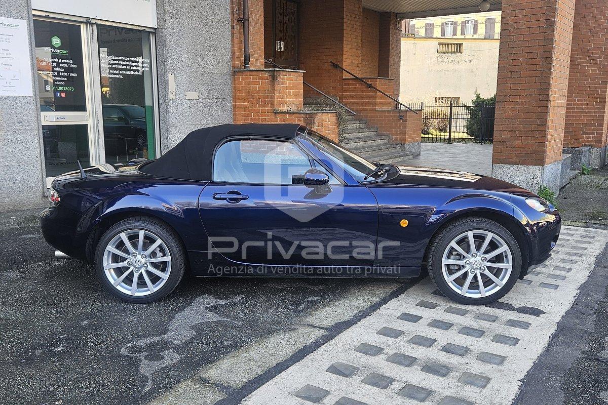 MAZDA MX-5 Roadster Coupé 2.0L Fire