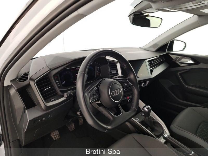 Audi A1 A1 SPB 30 TFSI Identity Black