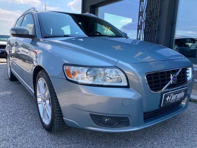 VOLVO V50 2.0 D cat Summum