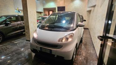 Smart ForTwo 1000 62 kW coupé pulse