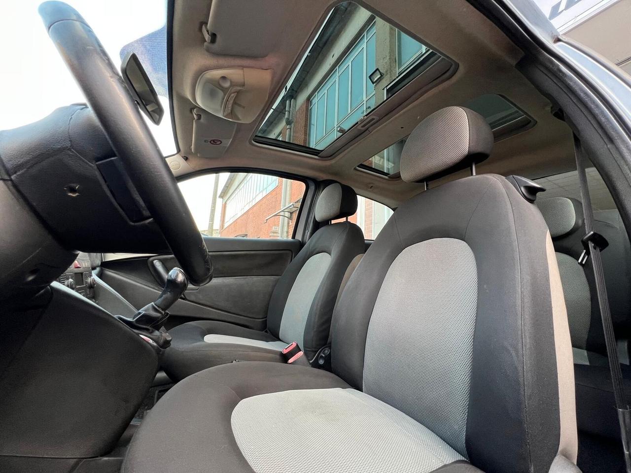 Lancia Ypsilon 1.3 Multijet 16V Platino