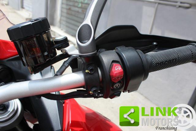 DUCATI Multistrada V4 S .