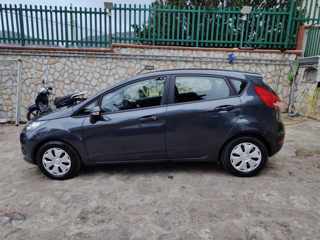 Ford Fiesta 1.6 TDCi 95 CV 5p. Titanium