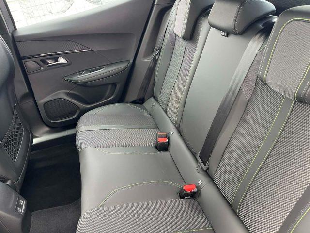 PEUGEOT 2008 Hybrid 145 e-DCS6 GT