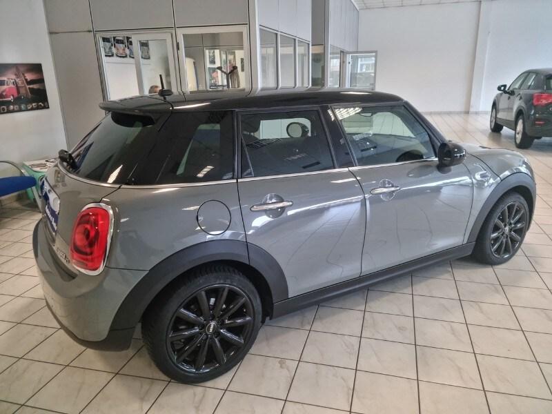 MINI Mini 5 porte (F55) Mini 1.5 Cooper D Busi...