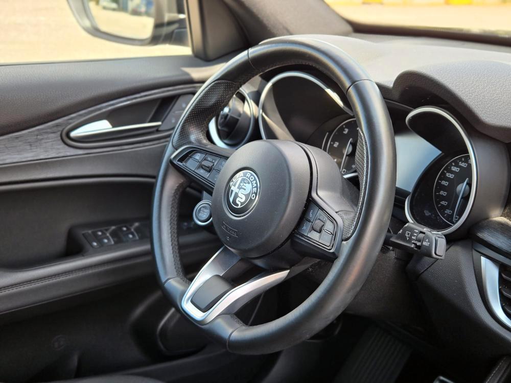 Alfa Romeo Stelvio 2.2 t Executive Q4 190cv auto