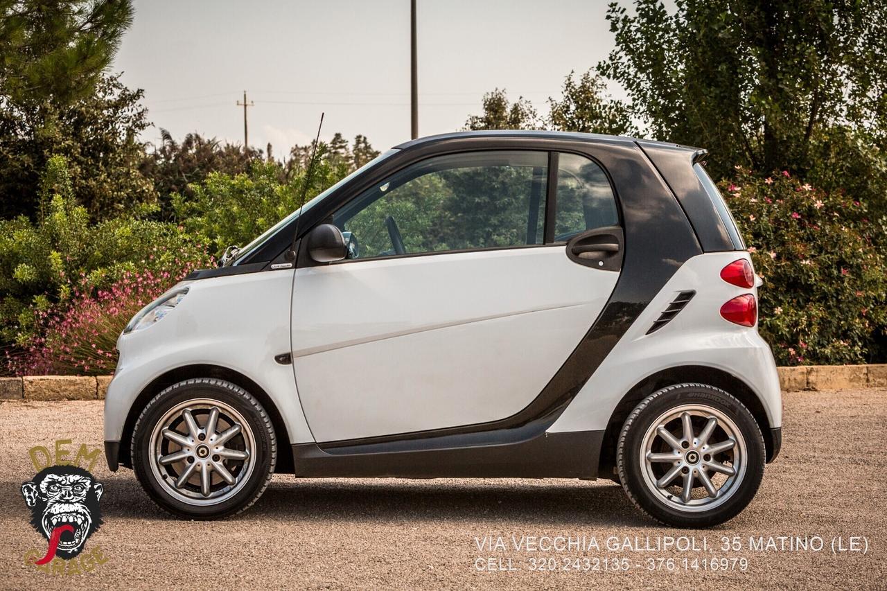 Smart ForTwo 1000 62 kW coupé passion