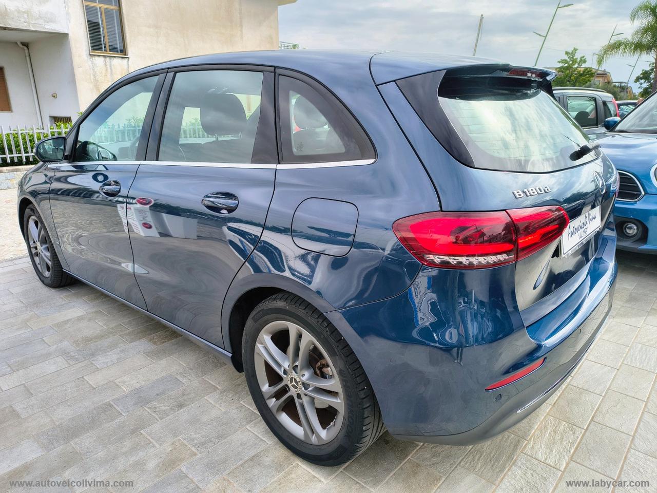 MERCEDES-BENZ B 180 d Automatic Business Extra