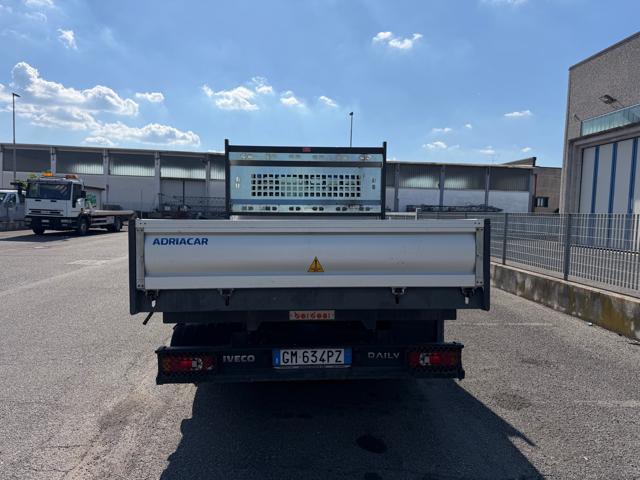 IVECO Daily 35C16H BTor3.0HPT PC-RGCabinato ribaltabile trilat