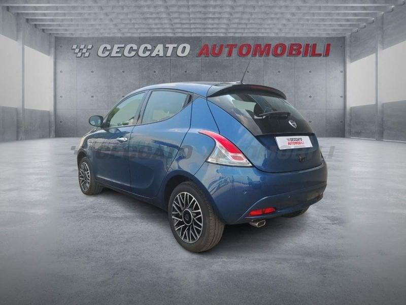 Lancia Ypsilon Ypsilon 1.0 firefly hybrid Platino s&s 70cv