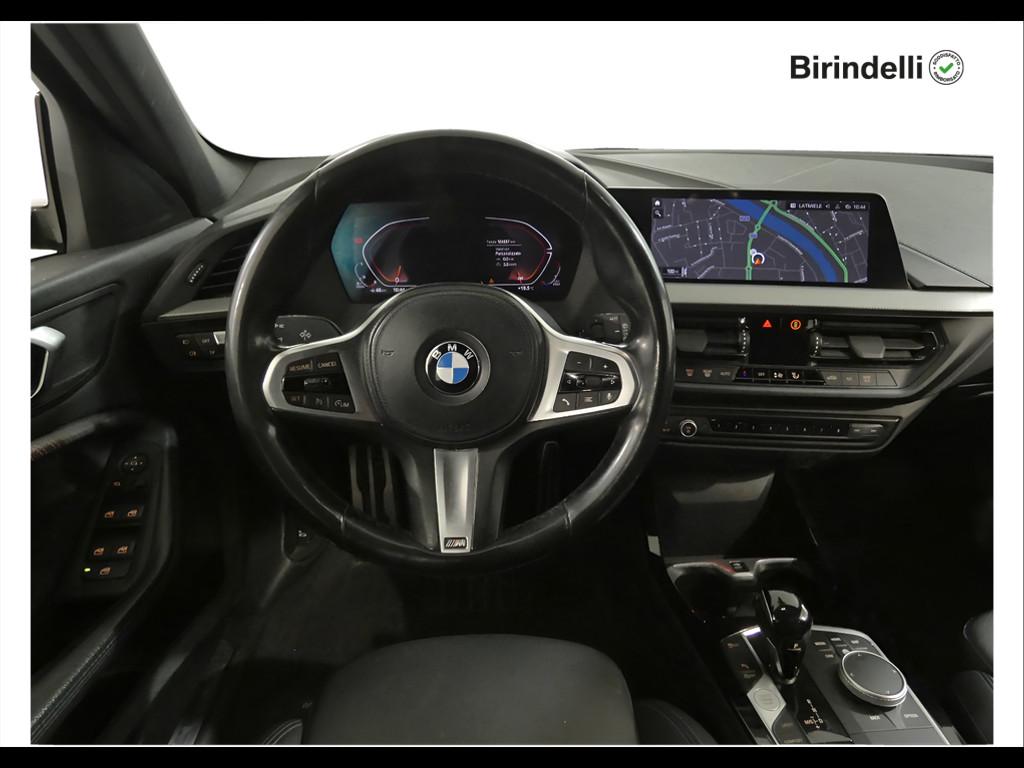 BMW Serie 1 (F40) - 118d 5p. Msport